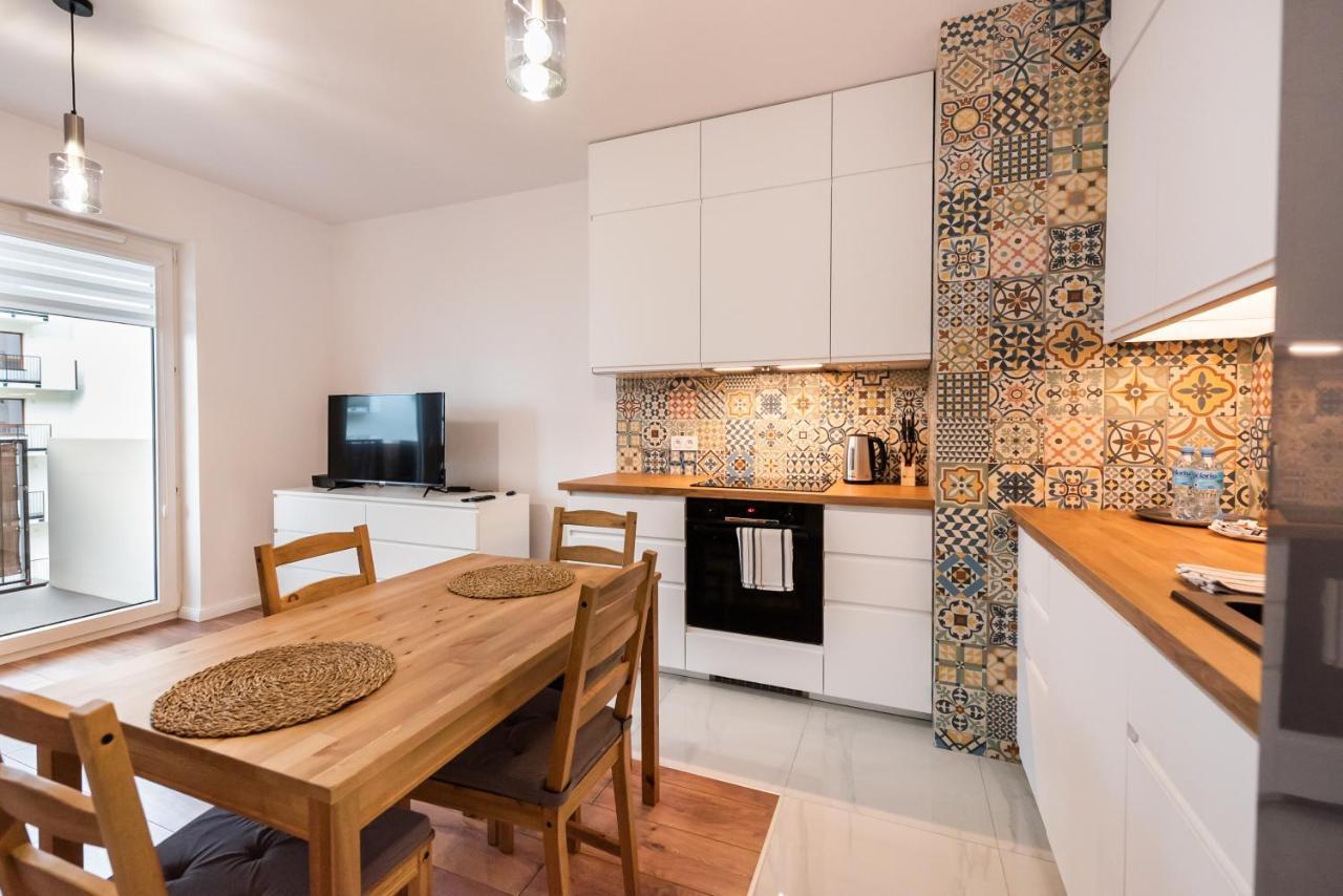 Saska Kepa Bright Apartament Varşovia Exterior foto