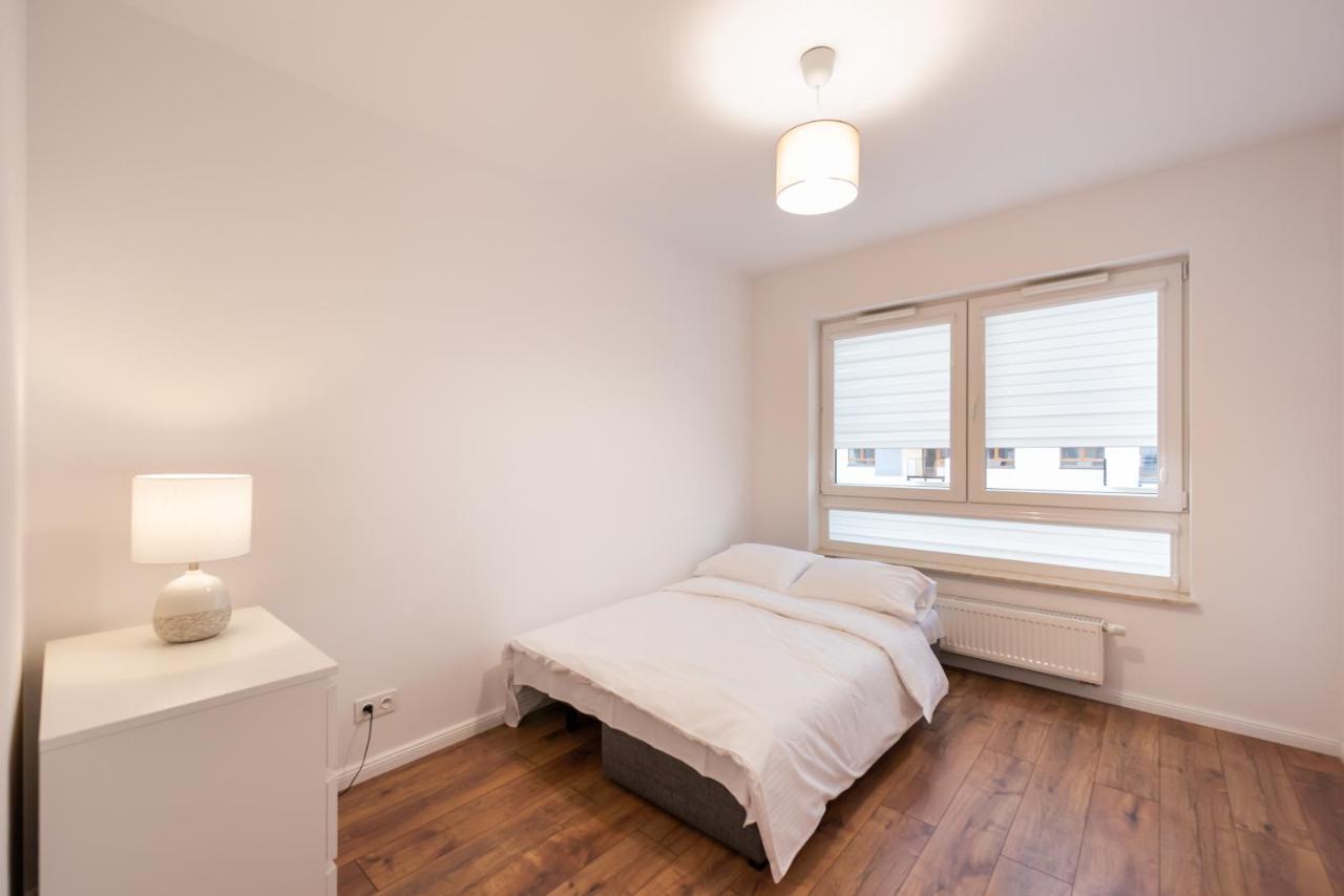 Saska Kepa Bright Apartament Varşovia Exterior foto